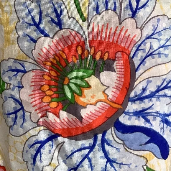 Johnny Was 100% silk top  XXL button front Preowned - Picture 3 of 11